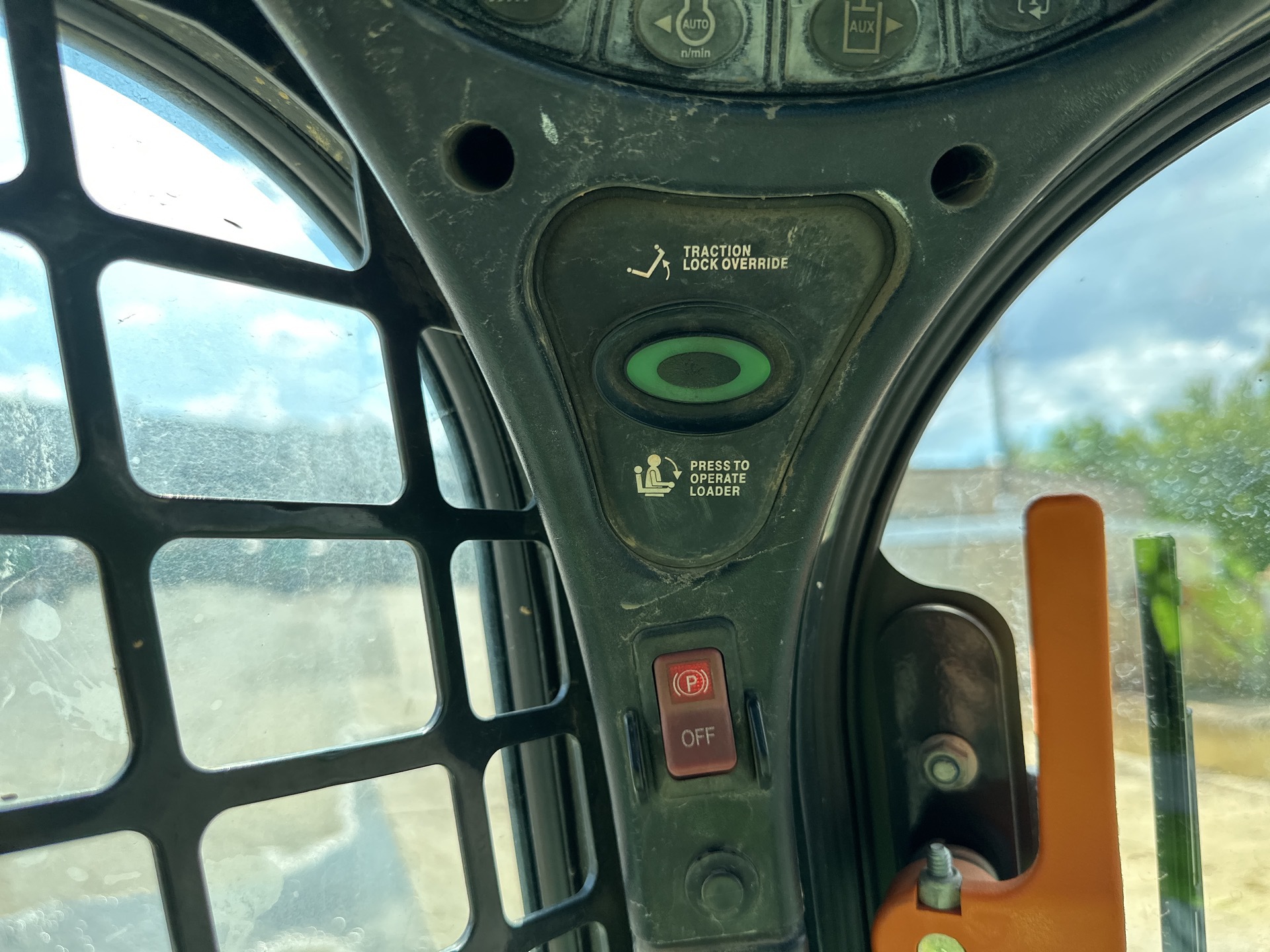 Photo - 16