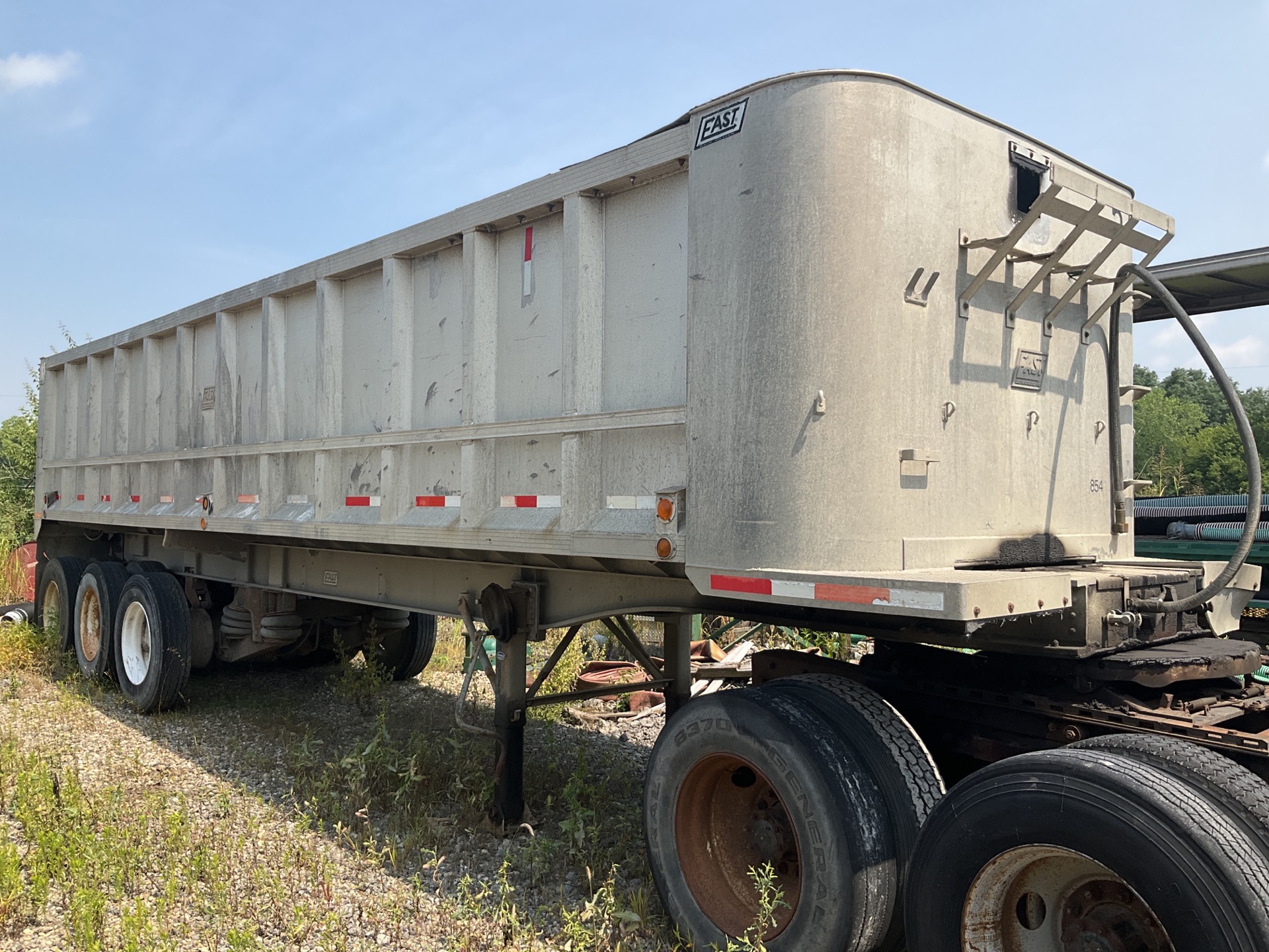 1989 East  Tri/A End Dump Trailer