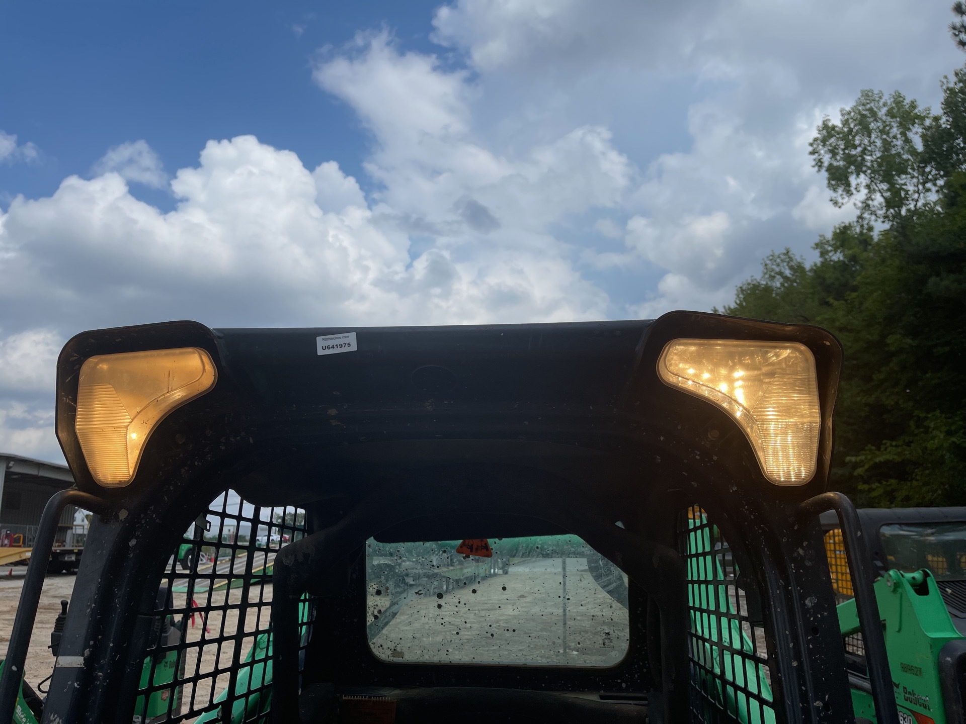 Photo - 10