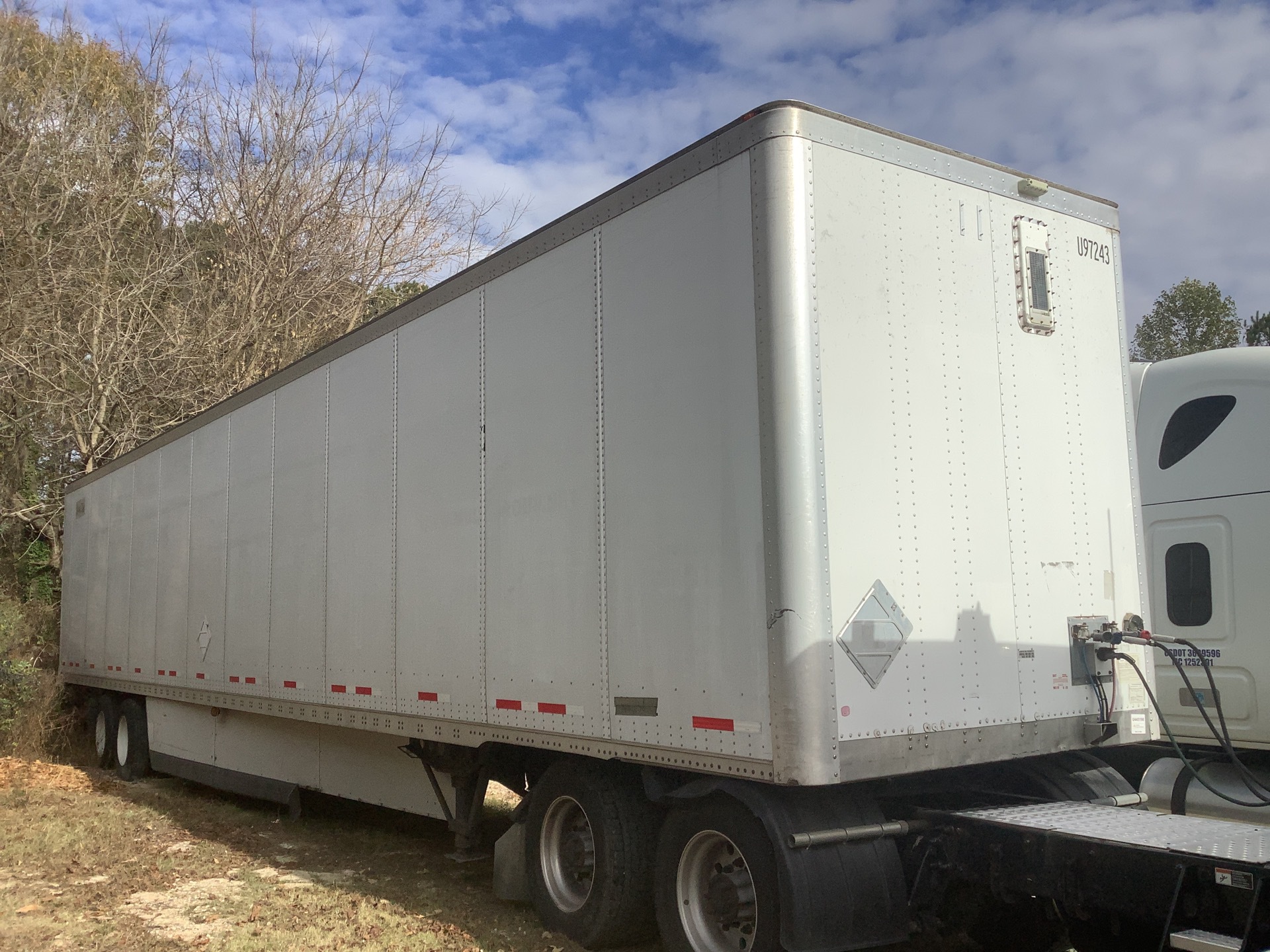 2012 Wabash 53 FT T/A Van Trailer