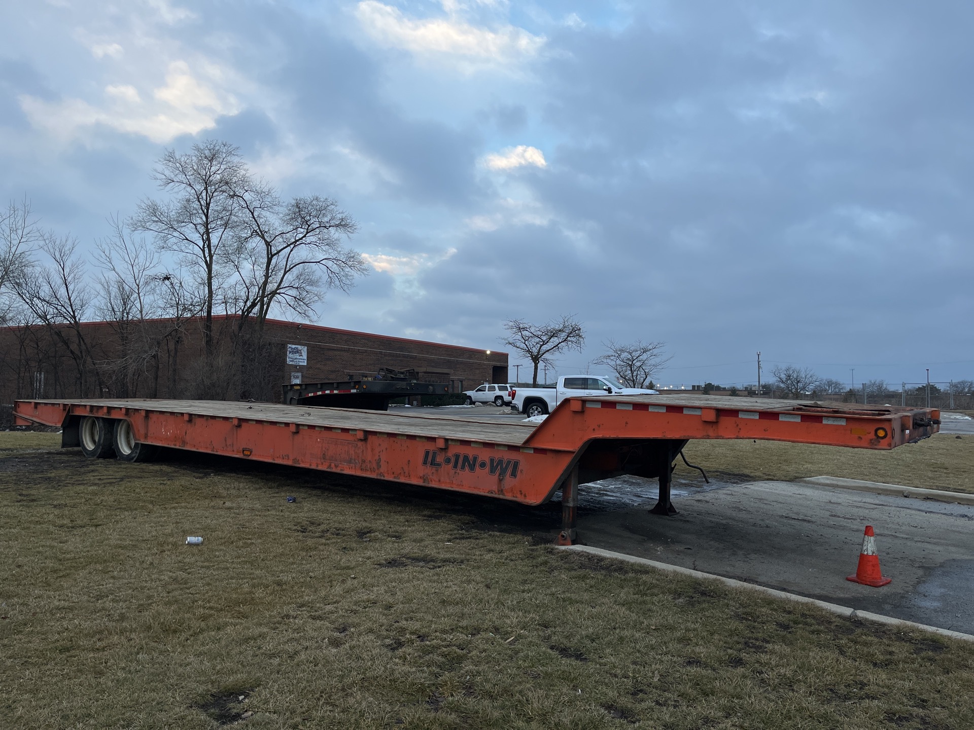 2017 Trail-Eze TE70HT50 T/A Hydraulic Tail Trailer