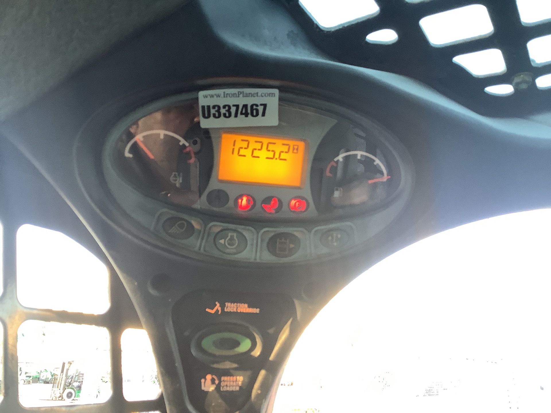 Photo - 17