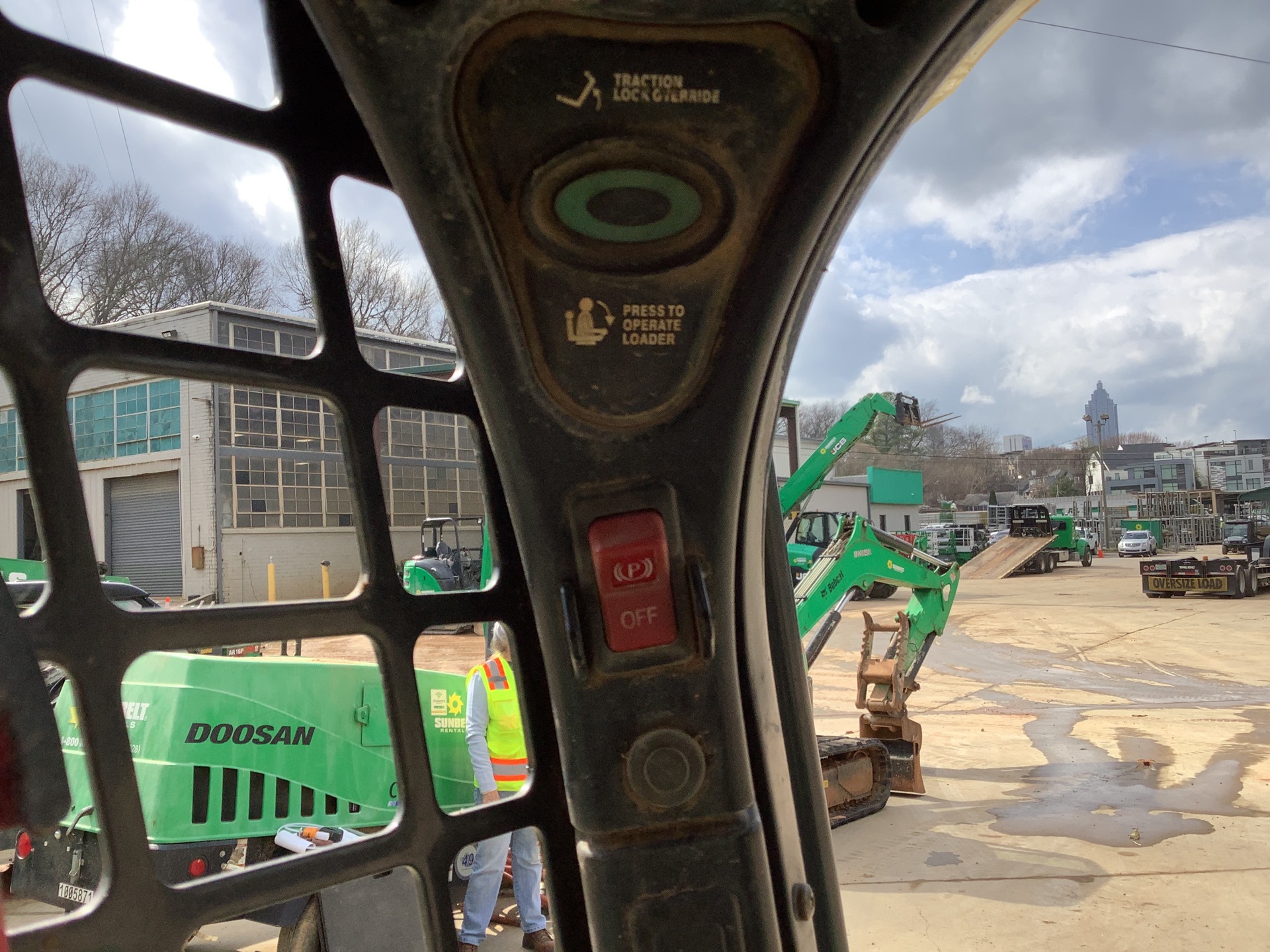 Photo - 12