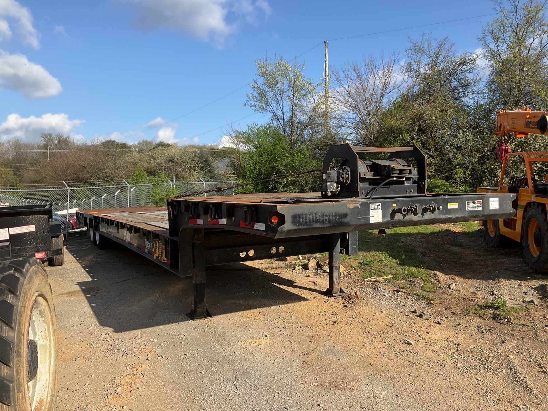 2013 Talbert 35HT 35 ton T/A Hydraulic Tail Trailer
