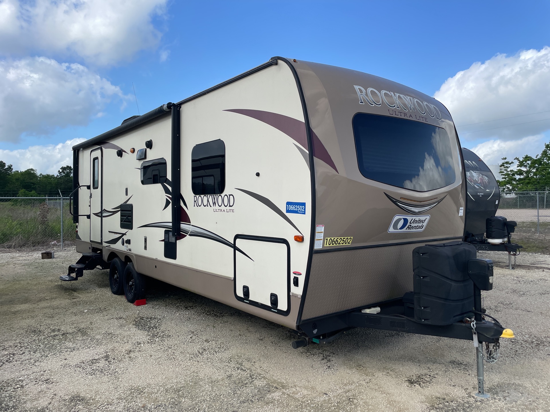 2018 Forest River RLTZ2606WS 29 ft 9 in T/A Rockwood Ultra Lite Travel Trailer