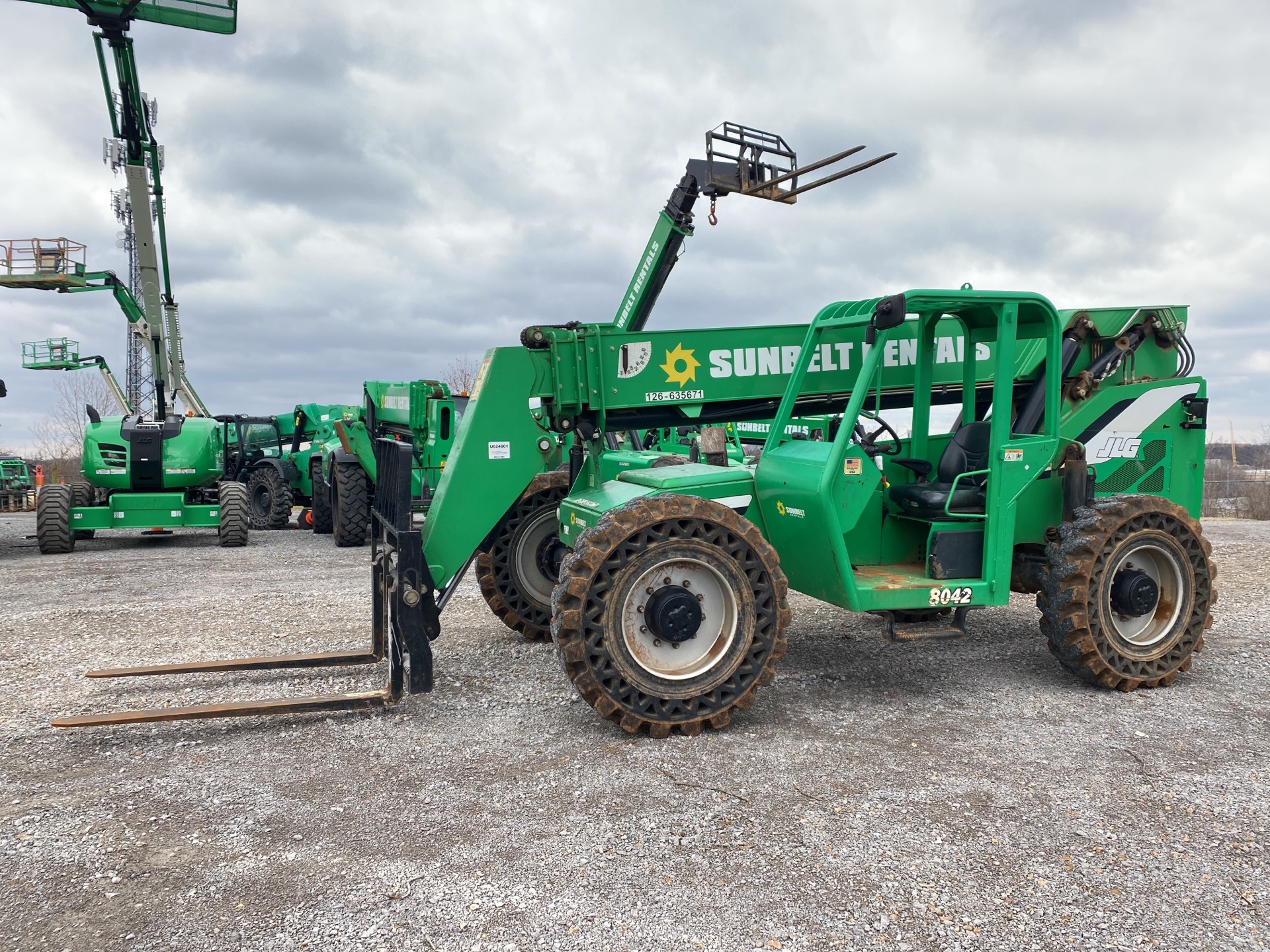 2014 SkyTrak 8042 Telehandler