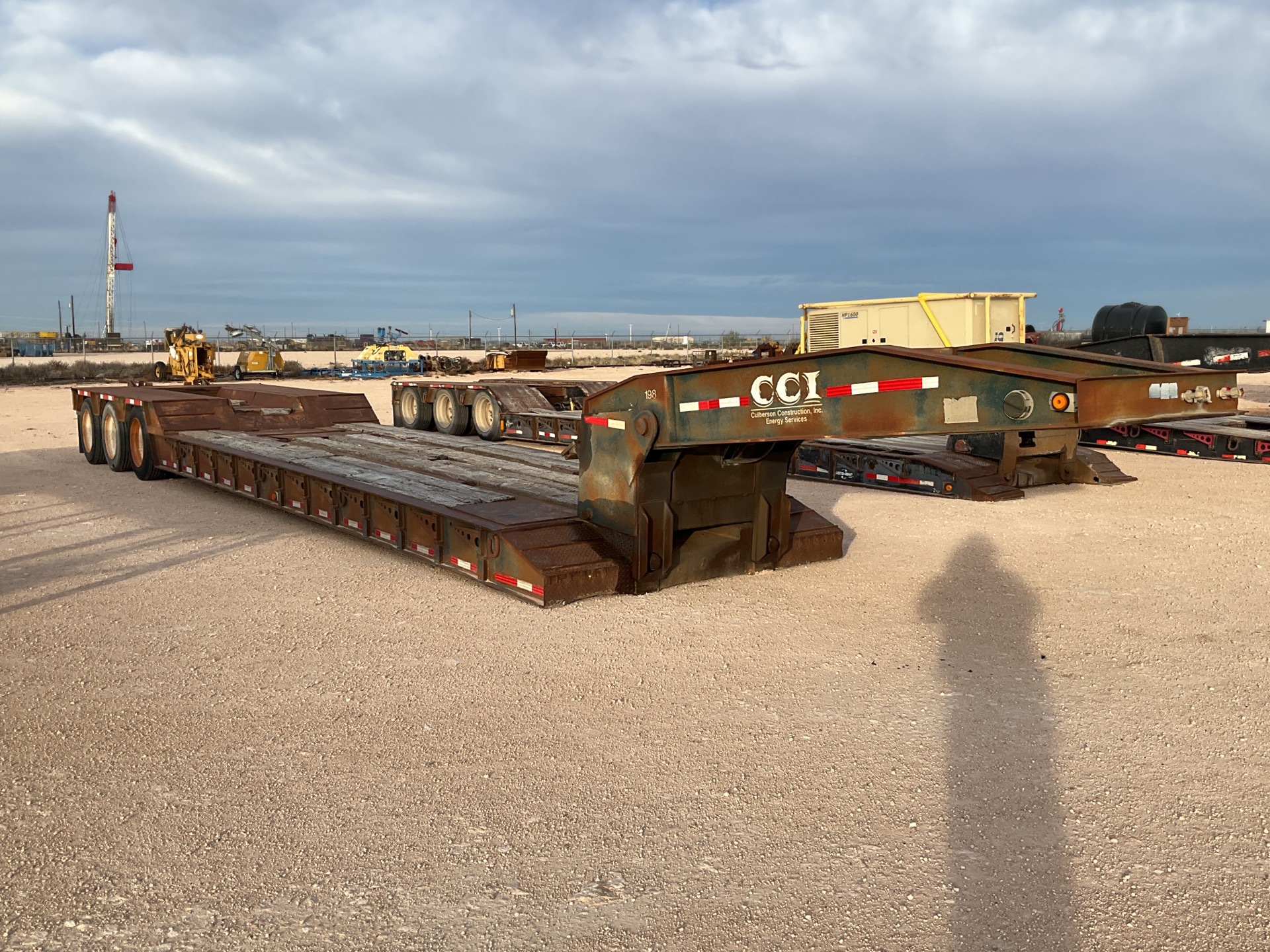 1999 Atoka Lowboy 23 ft 8 in Tri/A Removable Gooseneck Lowboy Trailer