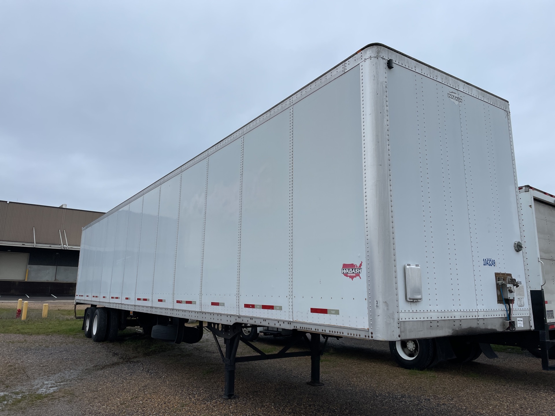 2009 Wabash 3-V-102 53 ft x 102 in T/A Van Trailer