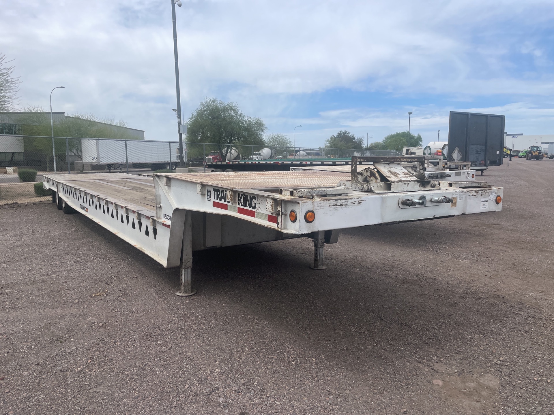 2008 Trail King TK70HST A-04-20 T/A Hydraulic Tail Trailer