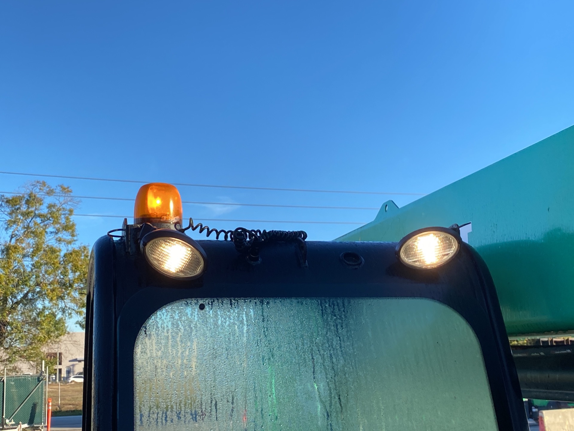 Photo - 10