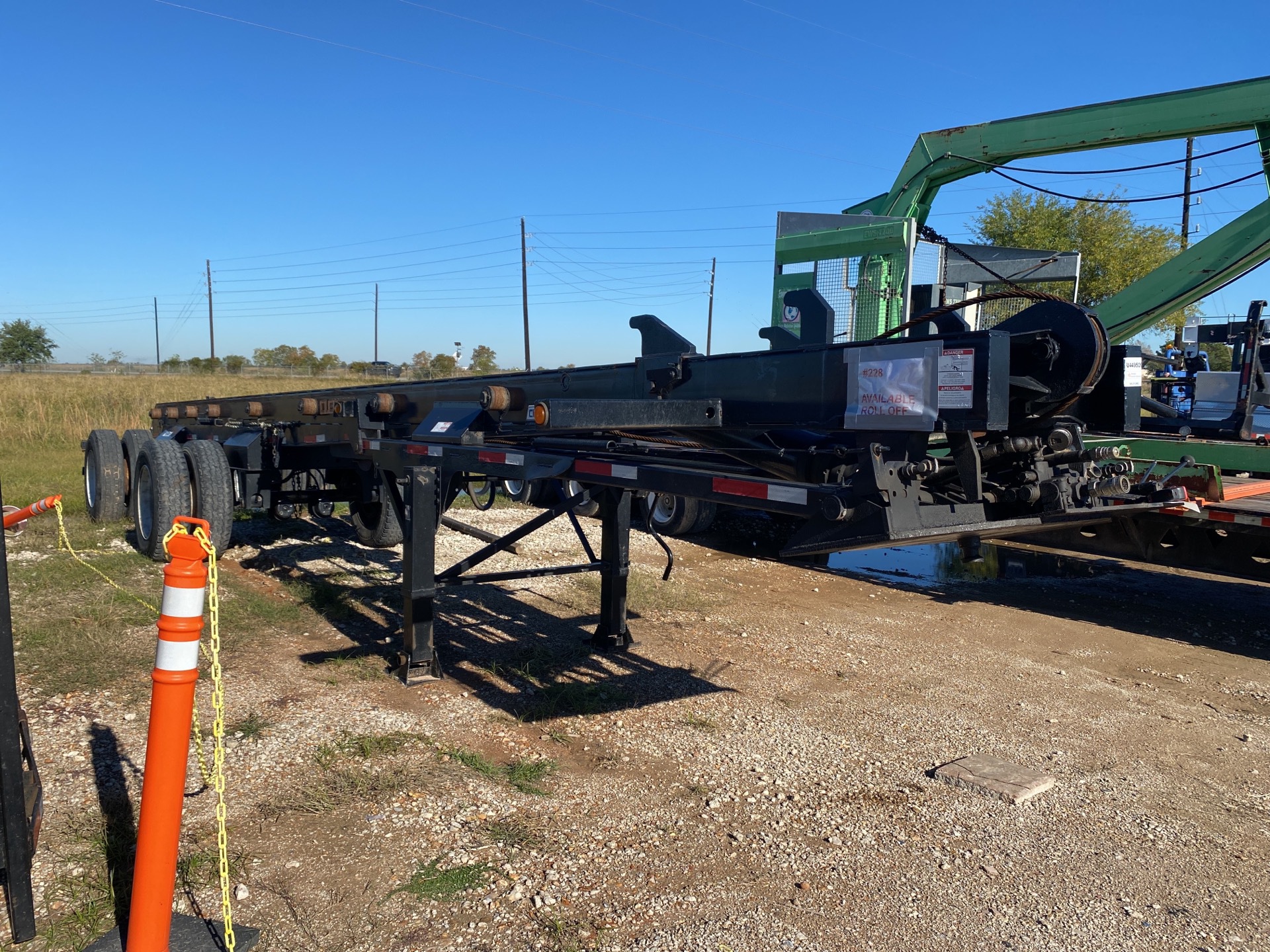 2009 Clement R0T4045ETW T/A Roll-Off Trailer