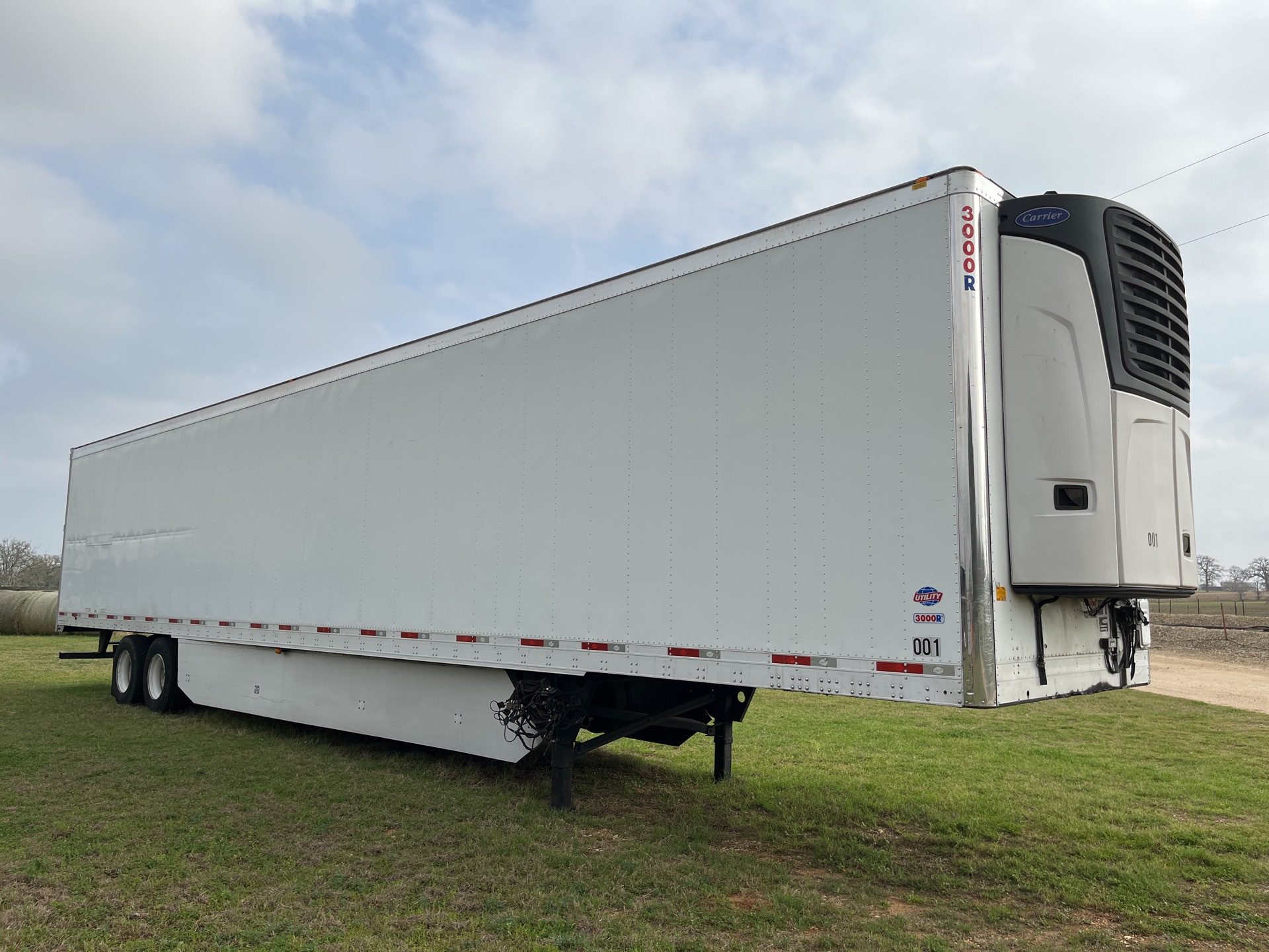 2016 Utility 53 ft x 102 in T/A Refrigerated Trailer