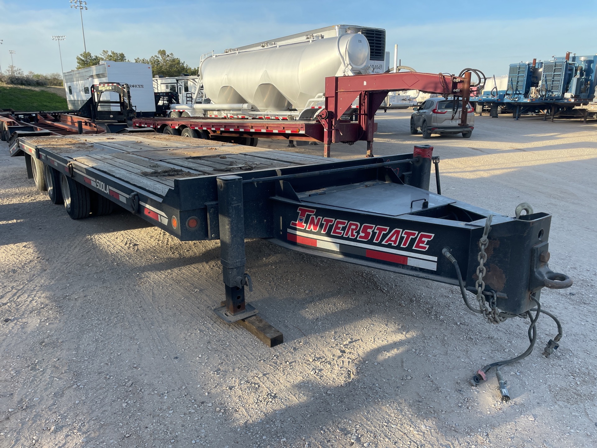 2019 Interstate 50DLA Tri/A Equipment Trailer