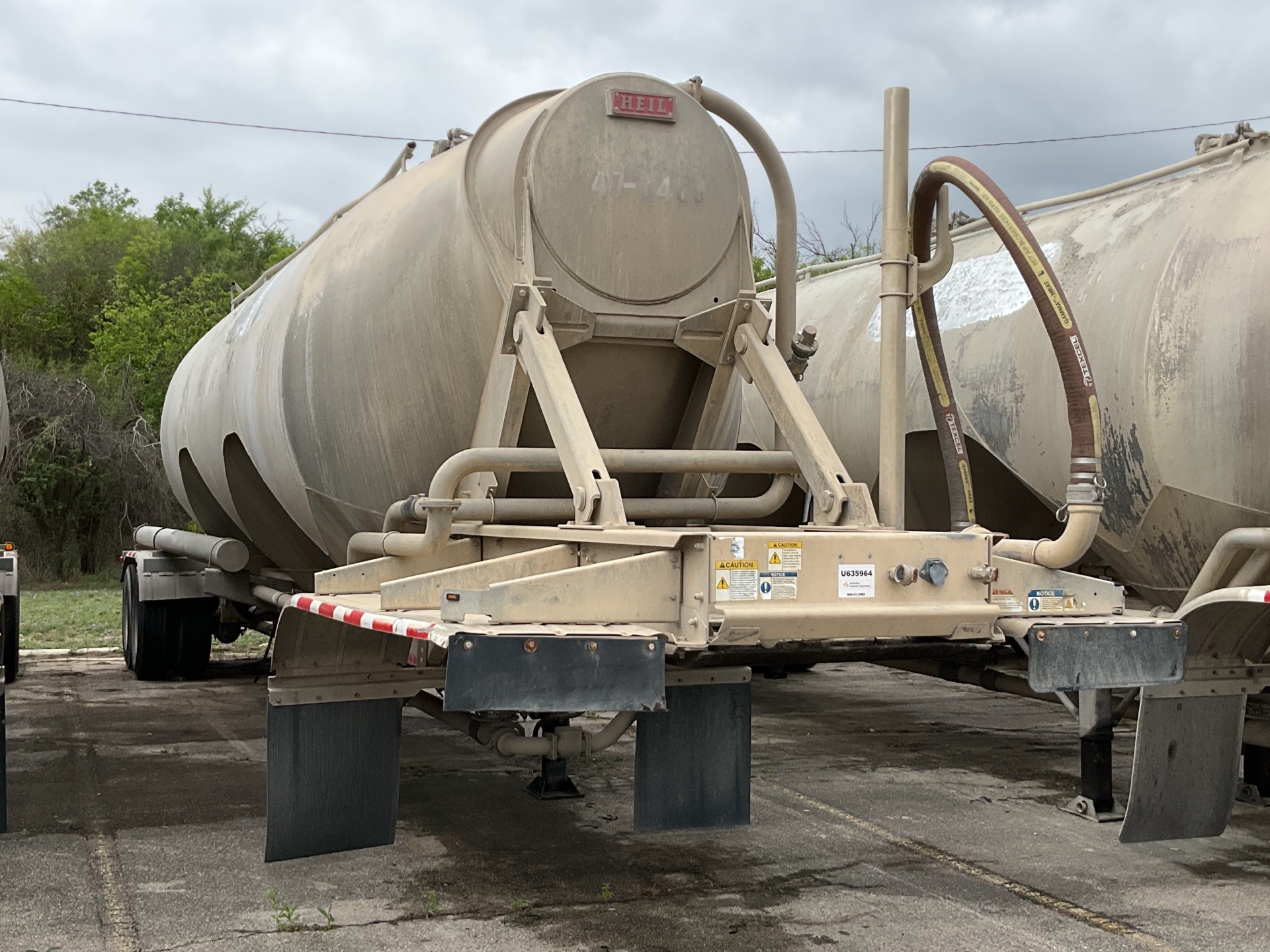 2013 Heil 1040 cft T/A Pneumatic Bulk Trailer