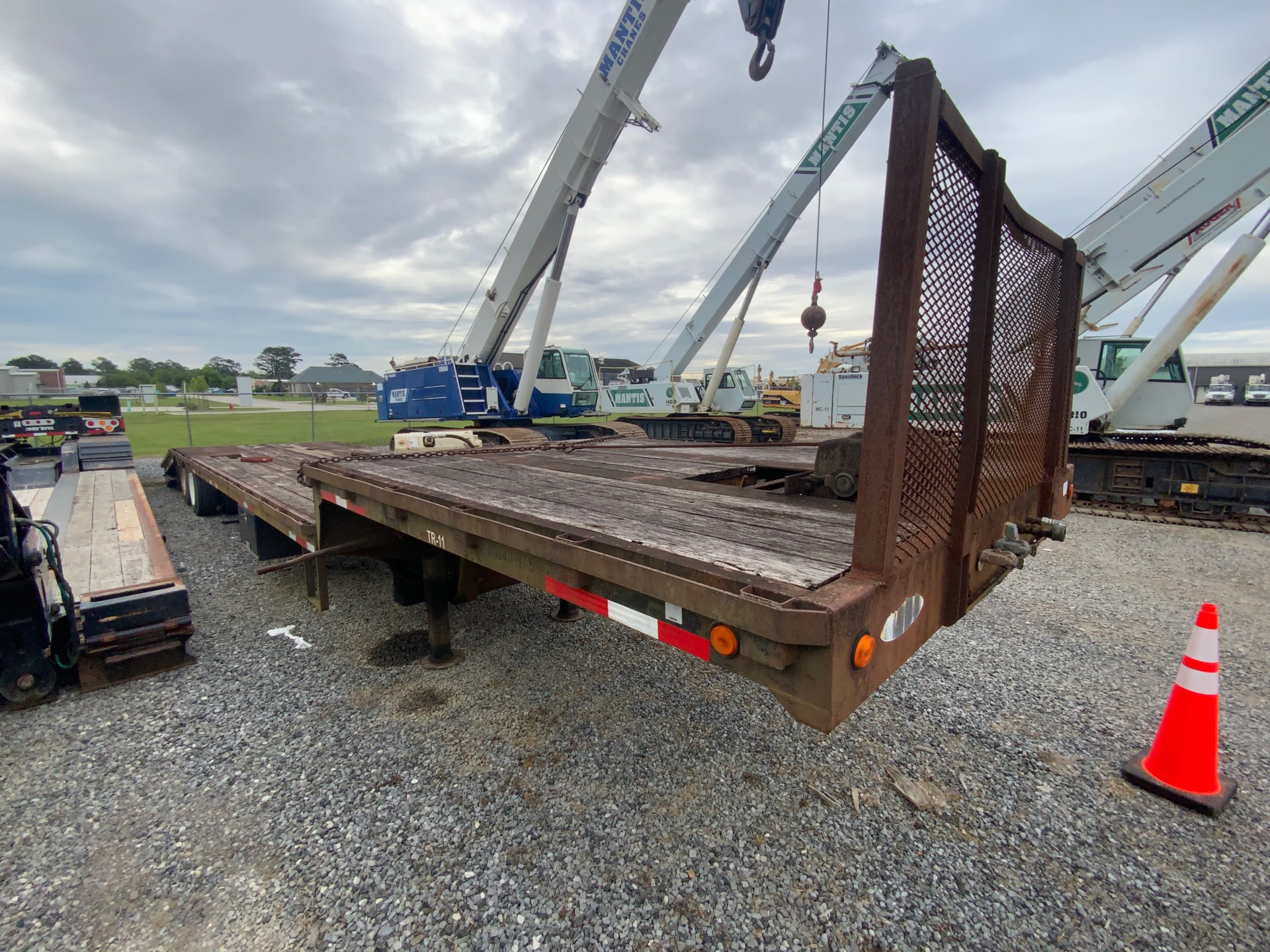 1993 Ledwell HydraTail T/A Single Drop Hydrauli Lowboy Trailer