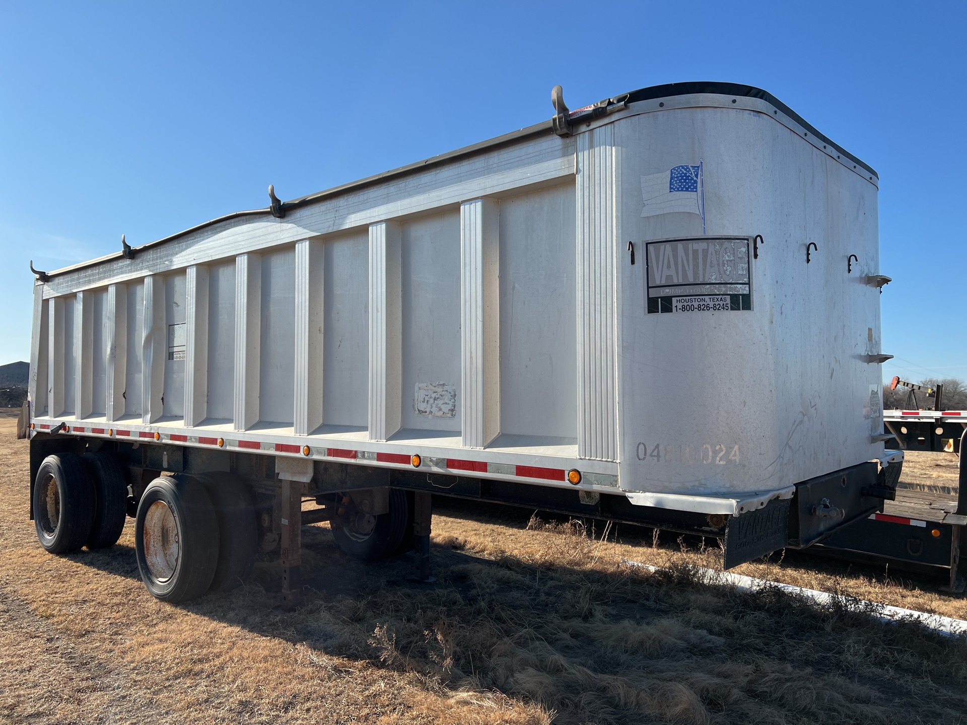 1998 Vantage 25 ft T/A Aluminum End Dump Trailer