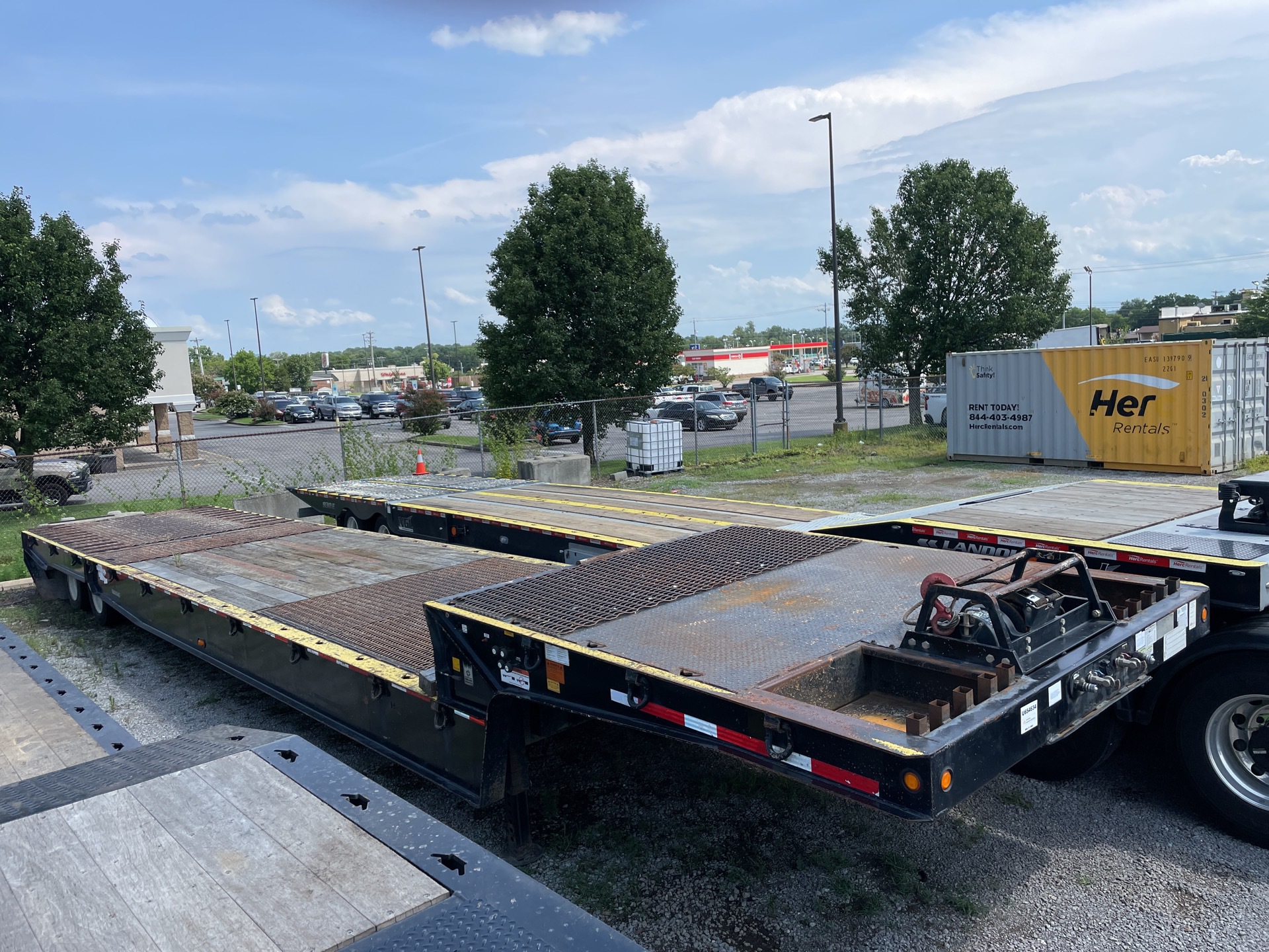 2015 Trail King TK80HST 43588 lb T/A Hydraulic Tail Trailer