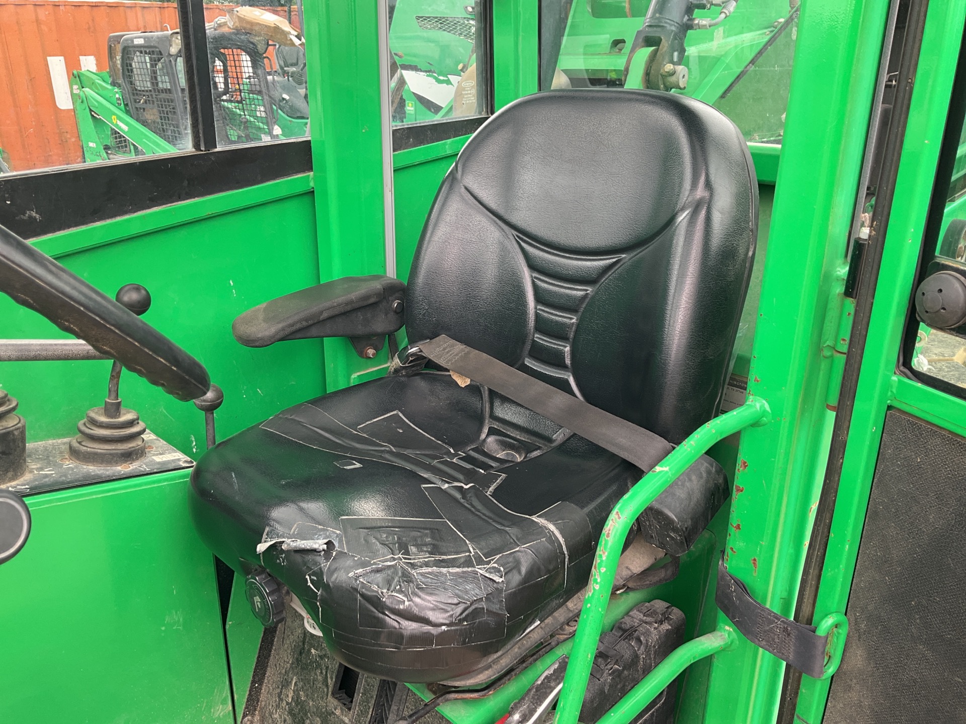 Photo - 17