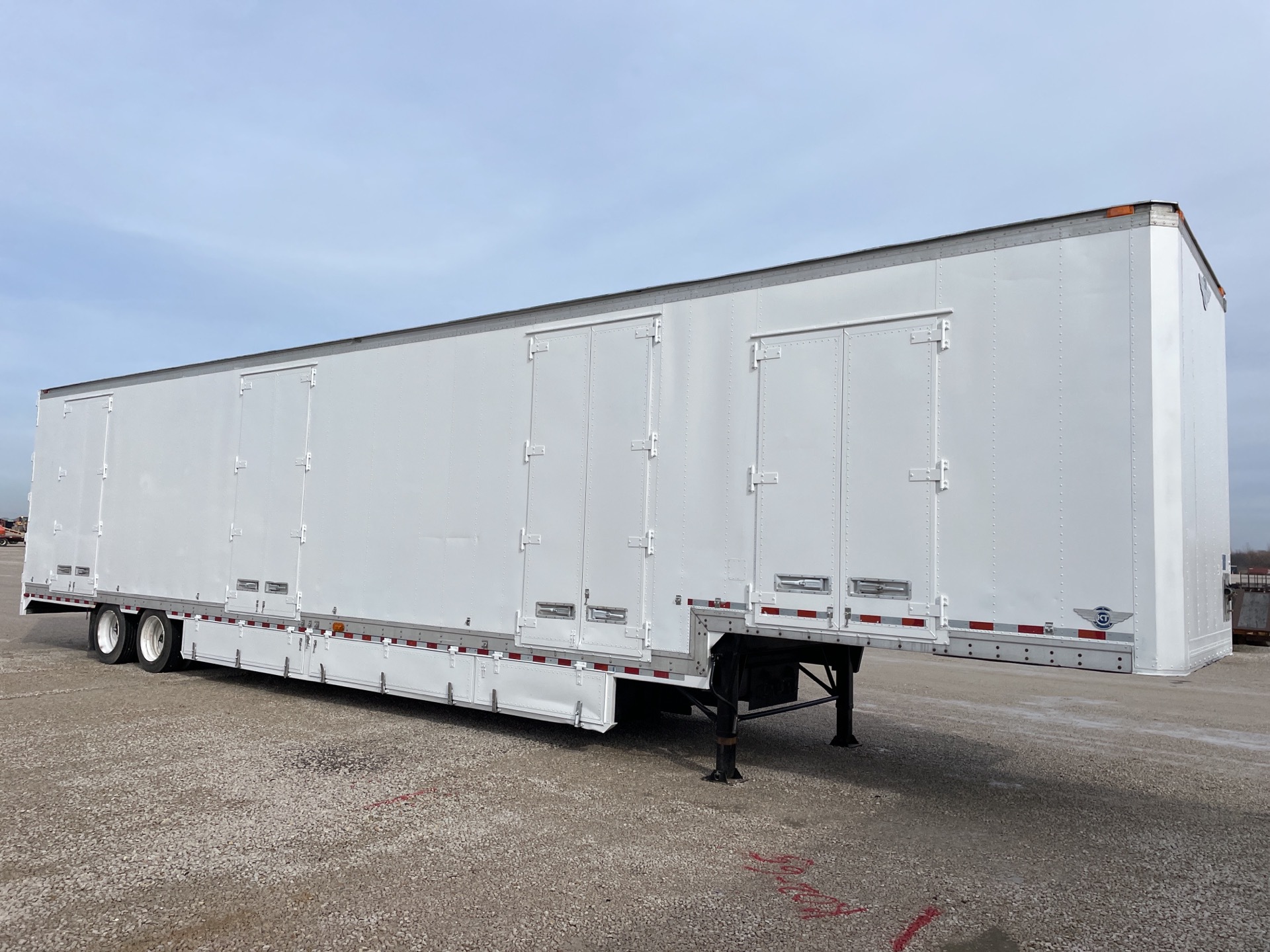 2012 Kentucky  53 ft x 102 in T/A Furniture Van Trailer