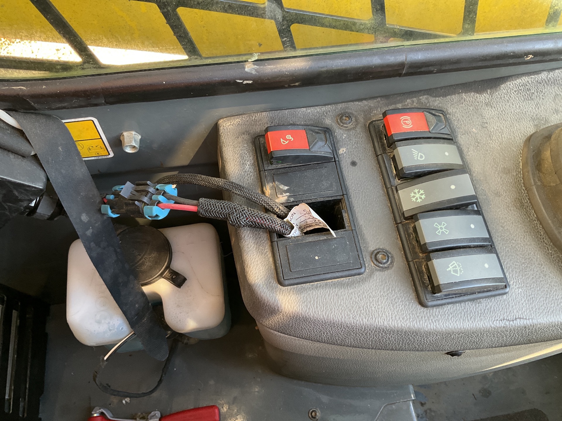 Photo - 28