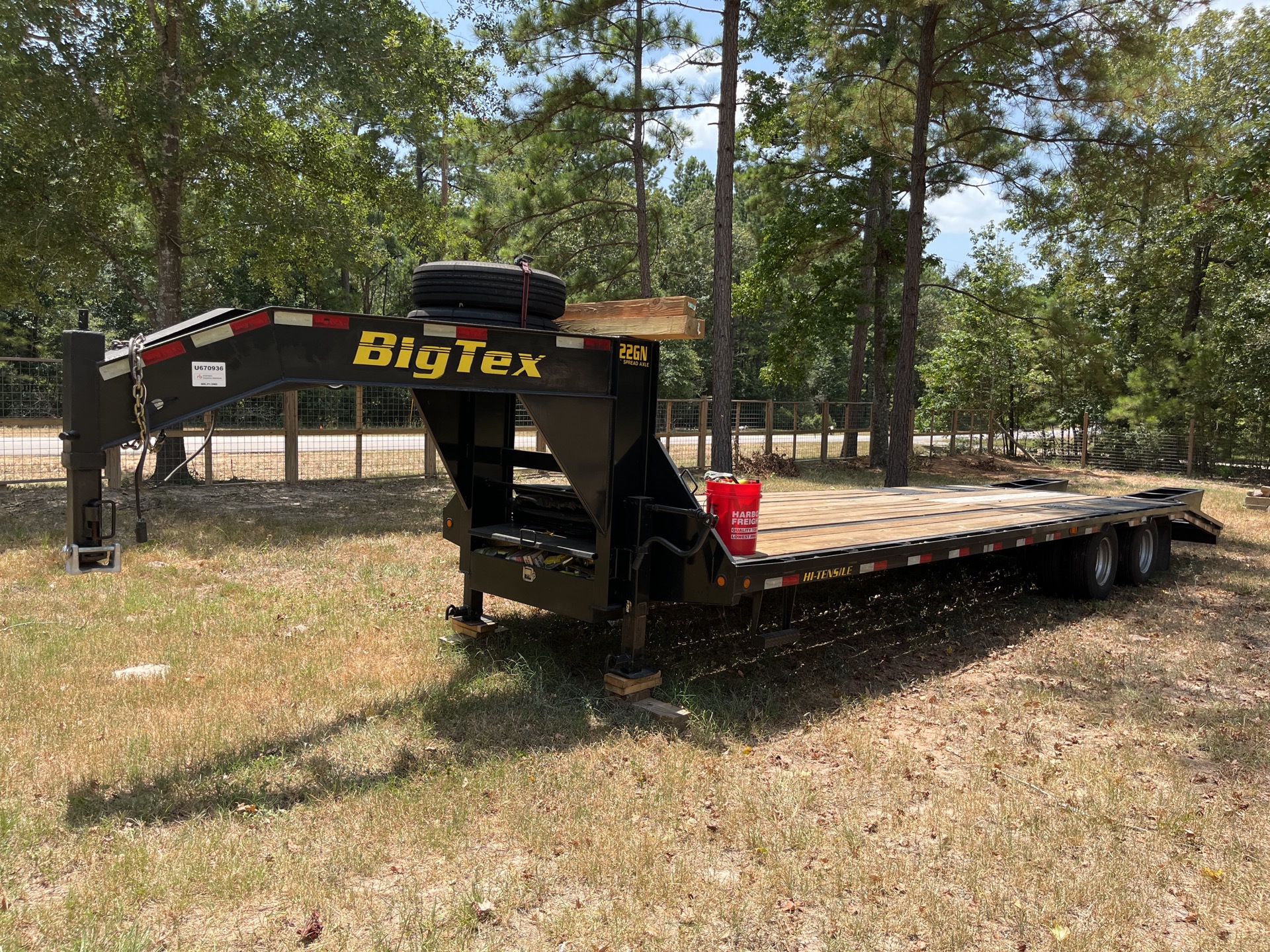 2013 Big Tex 22500 lb T/A Gooseneck Equipment Trailer